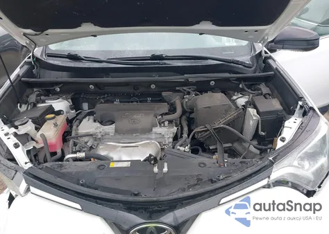 2018 Toyota Rav4 Le z USA, uszkodzony, nr VIN 2T3ZFREV0JW481069